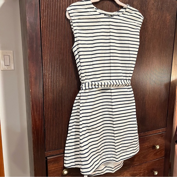 Dresses & Skirts - Kate Spade Striped dress